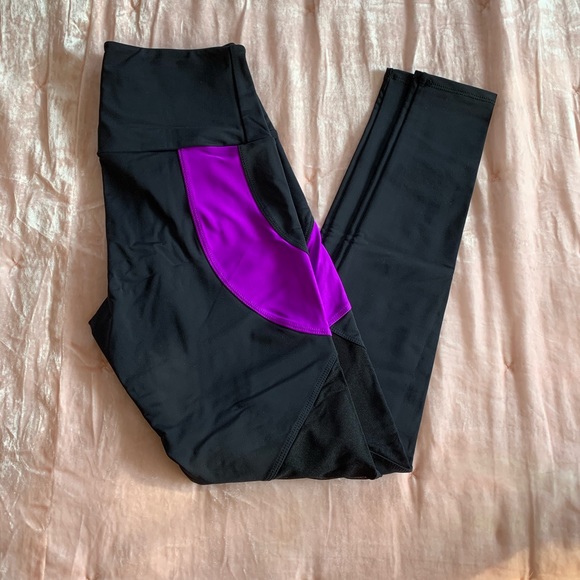 Onzie Legging Small - Picture 3 of 4